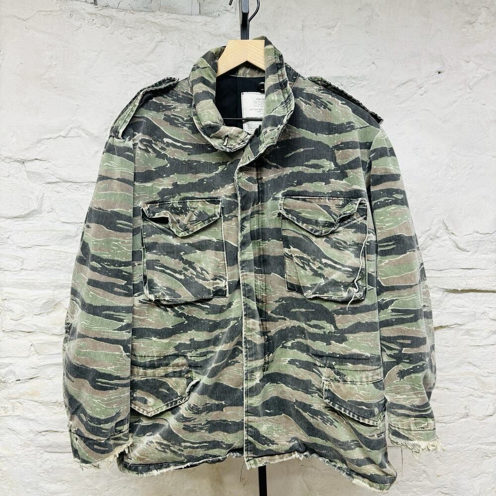 M65 Tiger Stripe Cold Weather Field Coat Military Distressed USA Vintage y2k